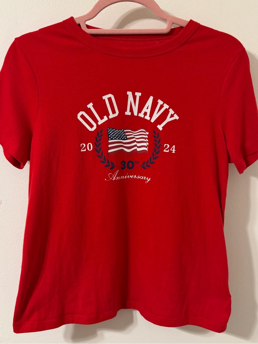 Old Navy 30th Anniversary Red T-Shirt Size XS